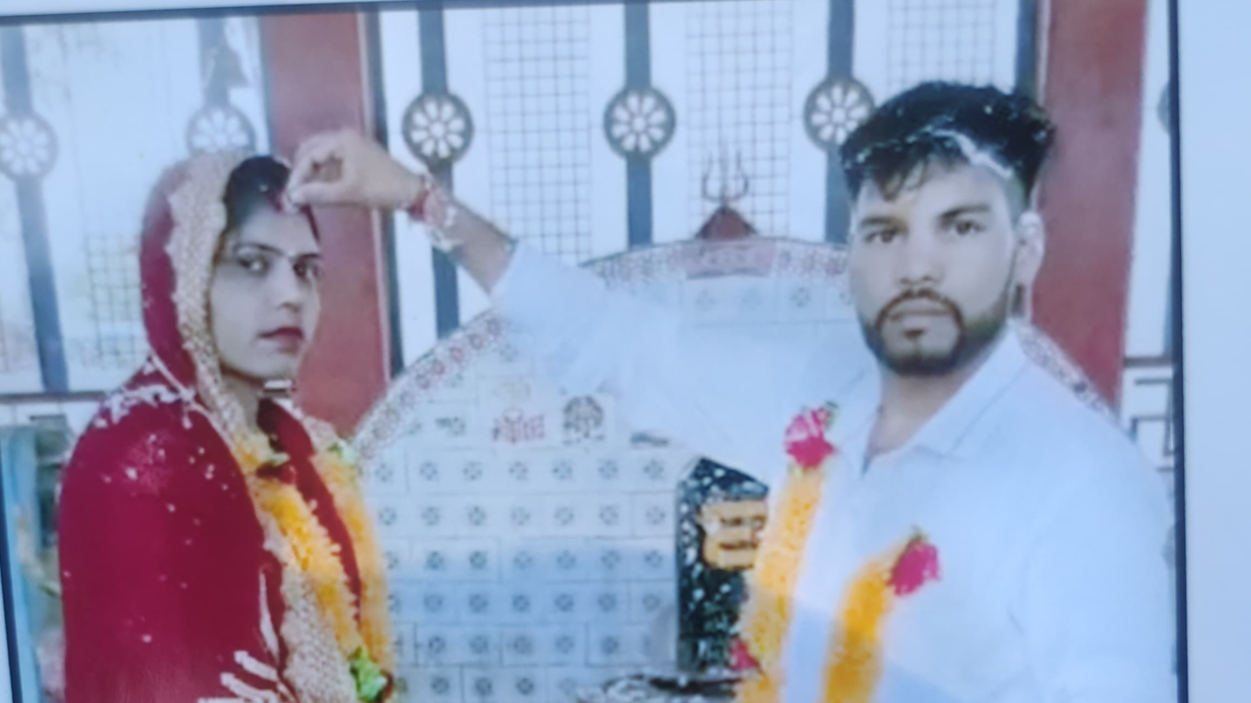 पति ने बनाया ‘लुटेरी दुल्हन’, पत्नी पहुंची एसपी दरबार