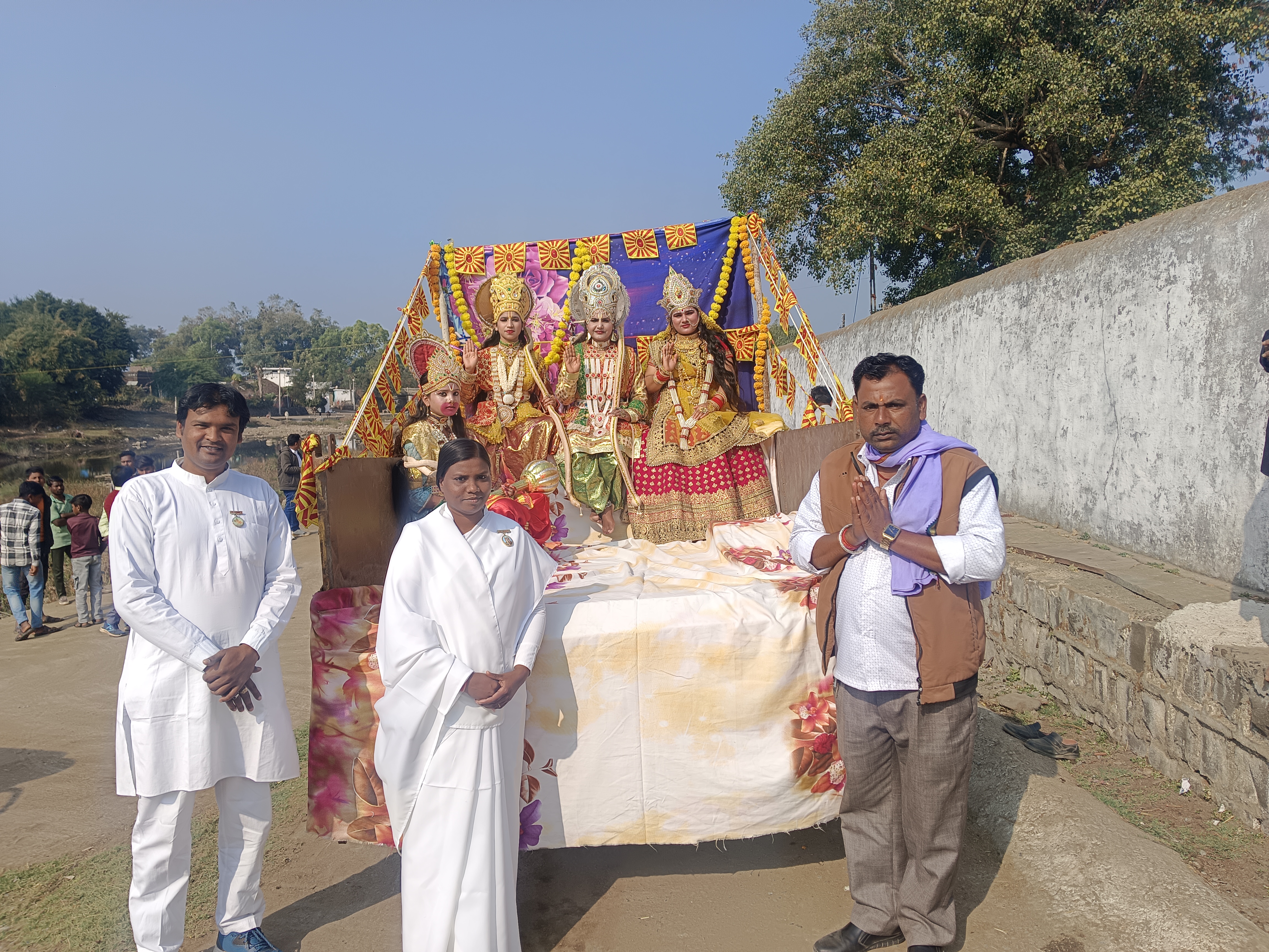 संत असंग देव के प्रवचनों से मंत्रमुग्ध हुए श्रद्धालु, शांति धाम केसली में दो दिवसीय कथा का शुभारंभ