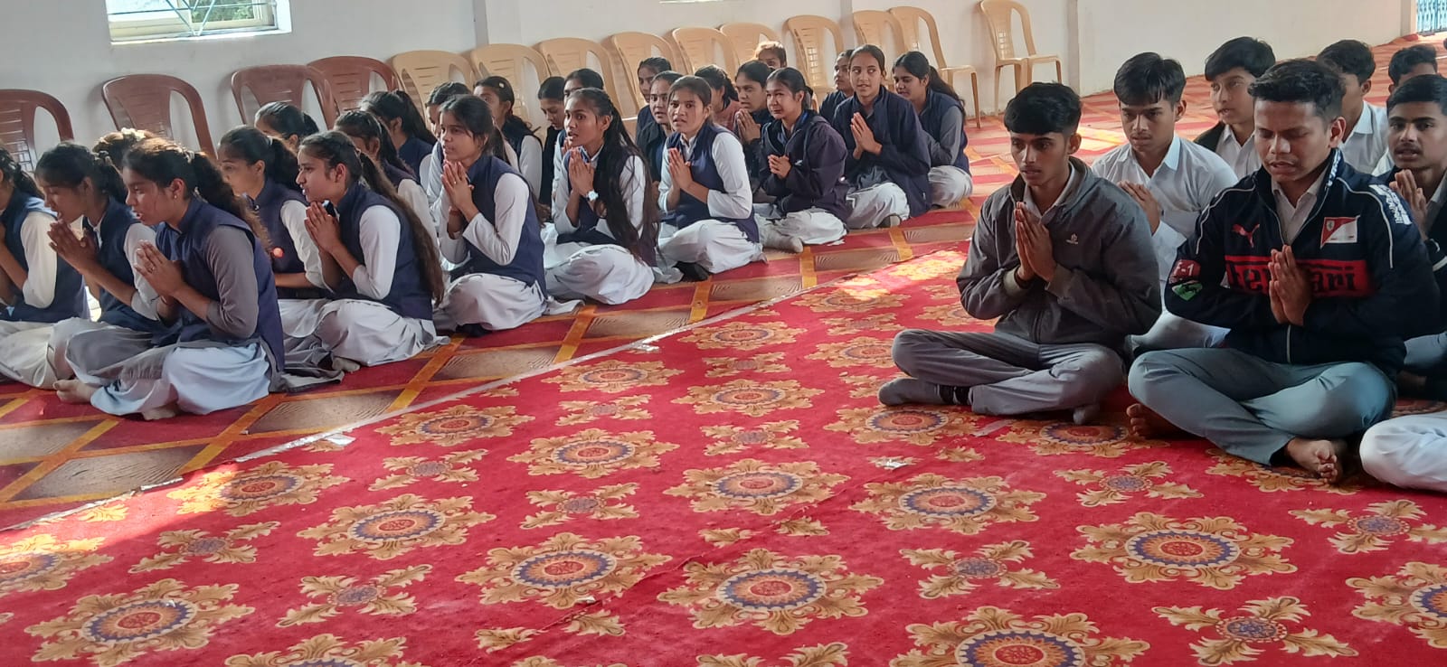 सरस्वती शिशु मंदिर केसली में कक्षा 12वीं के छात्र-छात्राओं का 'आशीर्वाद समारोह' संपन्न, उज्ज्वल भविष्य के लिए दी गई शुभकामनाएं