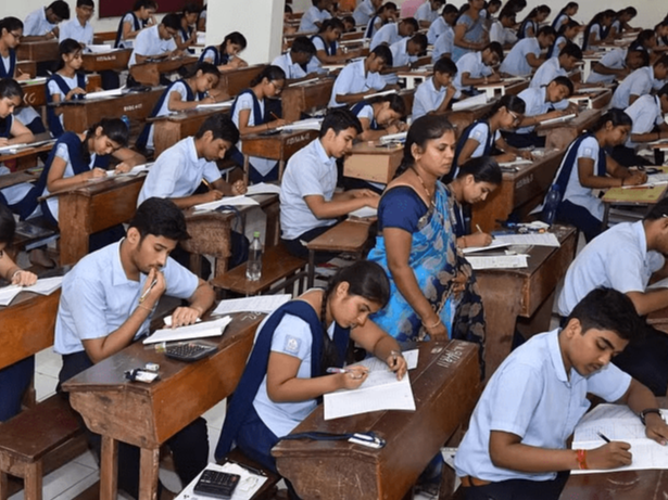 बोर्ड परीक्षा की गोपनीय सामग्री का वितरण आज, केंद्राध्यक्षों को समय पर पहुँचने के निर्देश