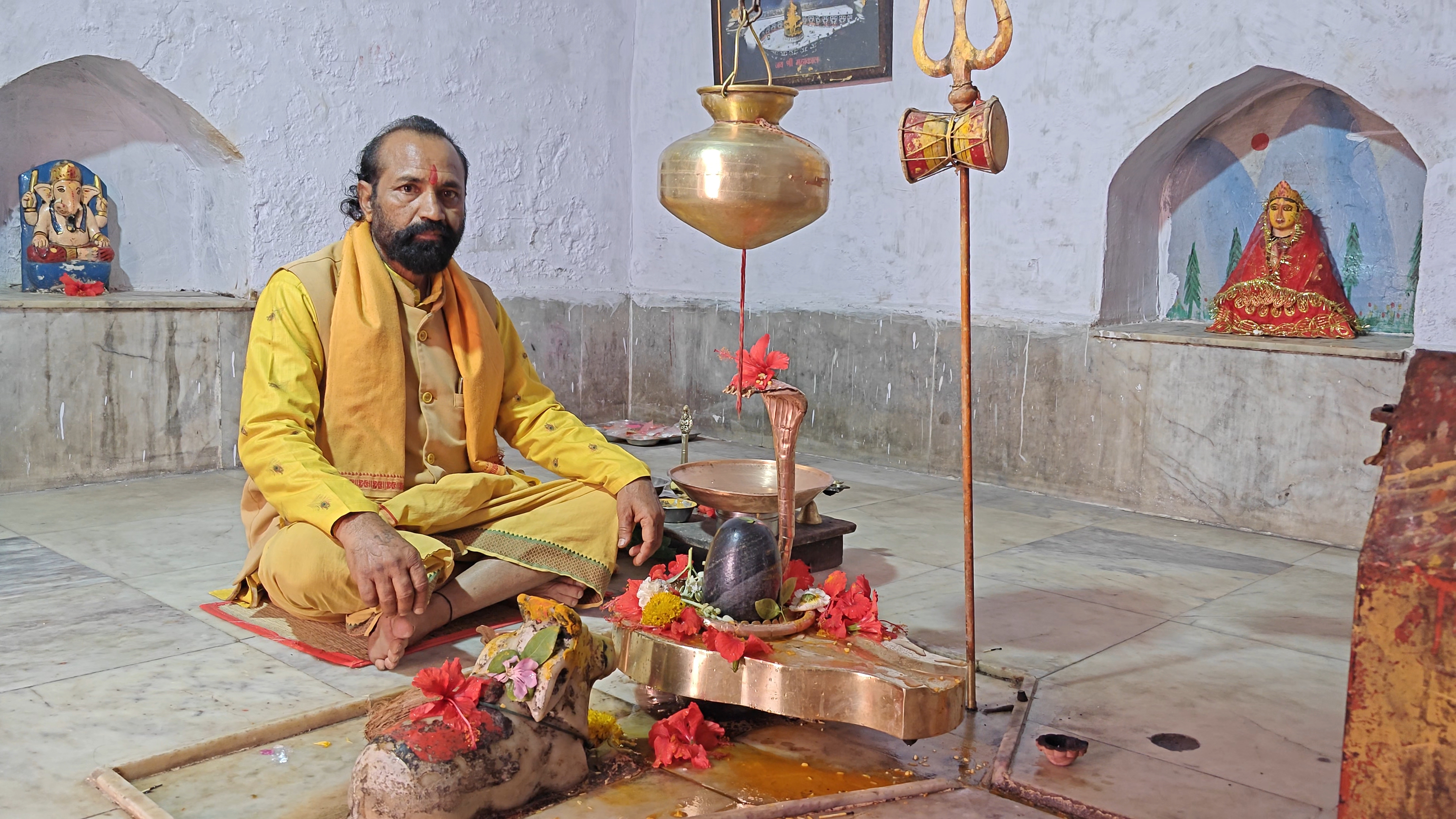 प्राचीन पांडव कालीन मंदिर में भव्य महारुद्राभिषेक और महायज्ञ का आयोजन धार्मिक श्रद्धालुओं की भारी भीड़ उमड़ी अद्वितीय आयोजन
