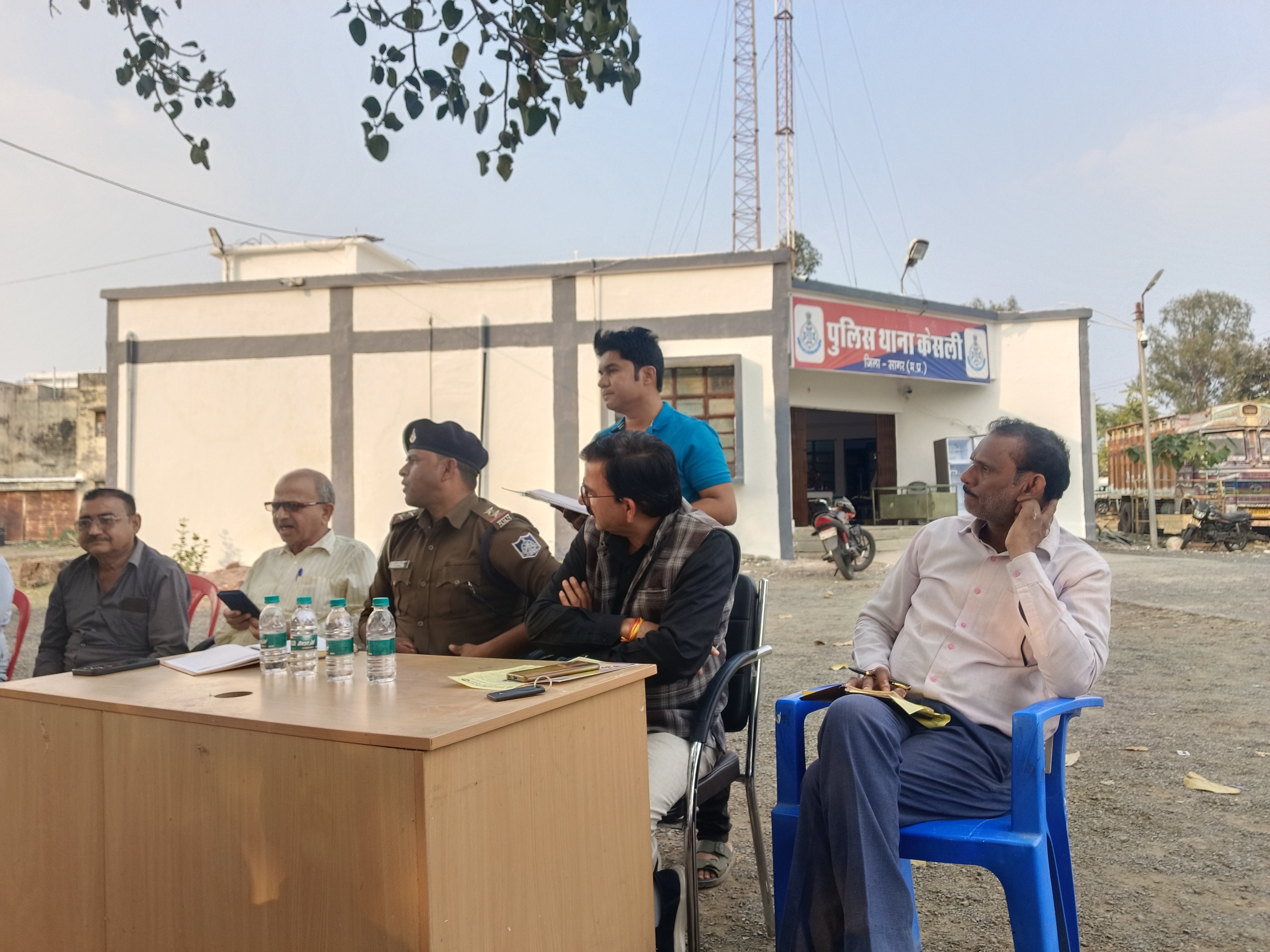केसली: महाशिवरात्रि को लेकर थाना परिसर में शांति समिति की बैठक संपन्न, आपसी सौहार्द के साथ त्योहार मनाने की अपील