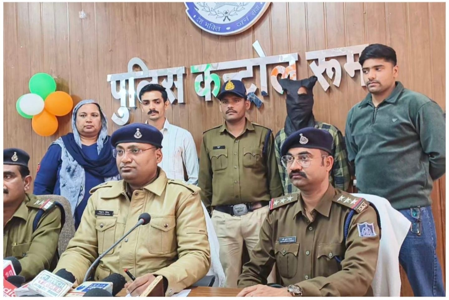 प्रेमप्रसंग में बाधा बन रहे पति को पत्नी और प्रेमी ने उतारा मौत के घाट