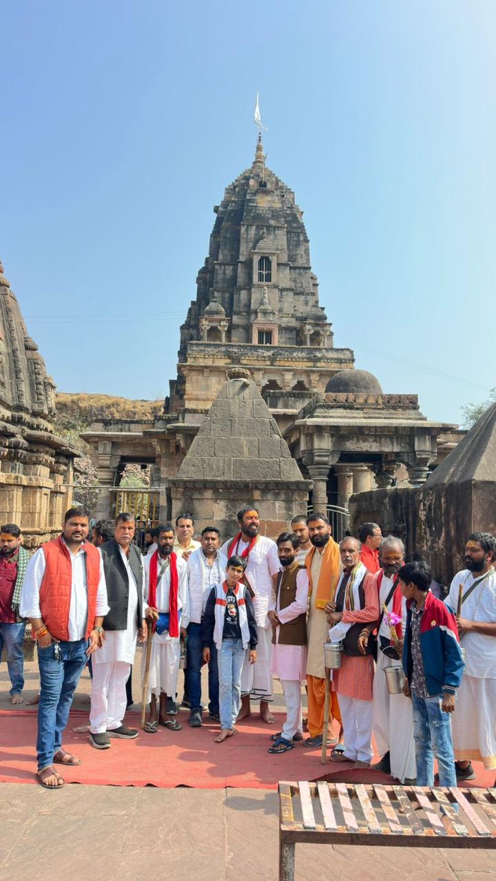 जब हुआ दो नर्मदा भक्तों का भावात्मक मिलन 