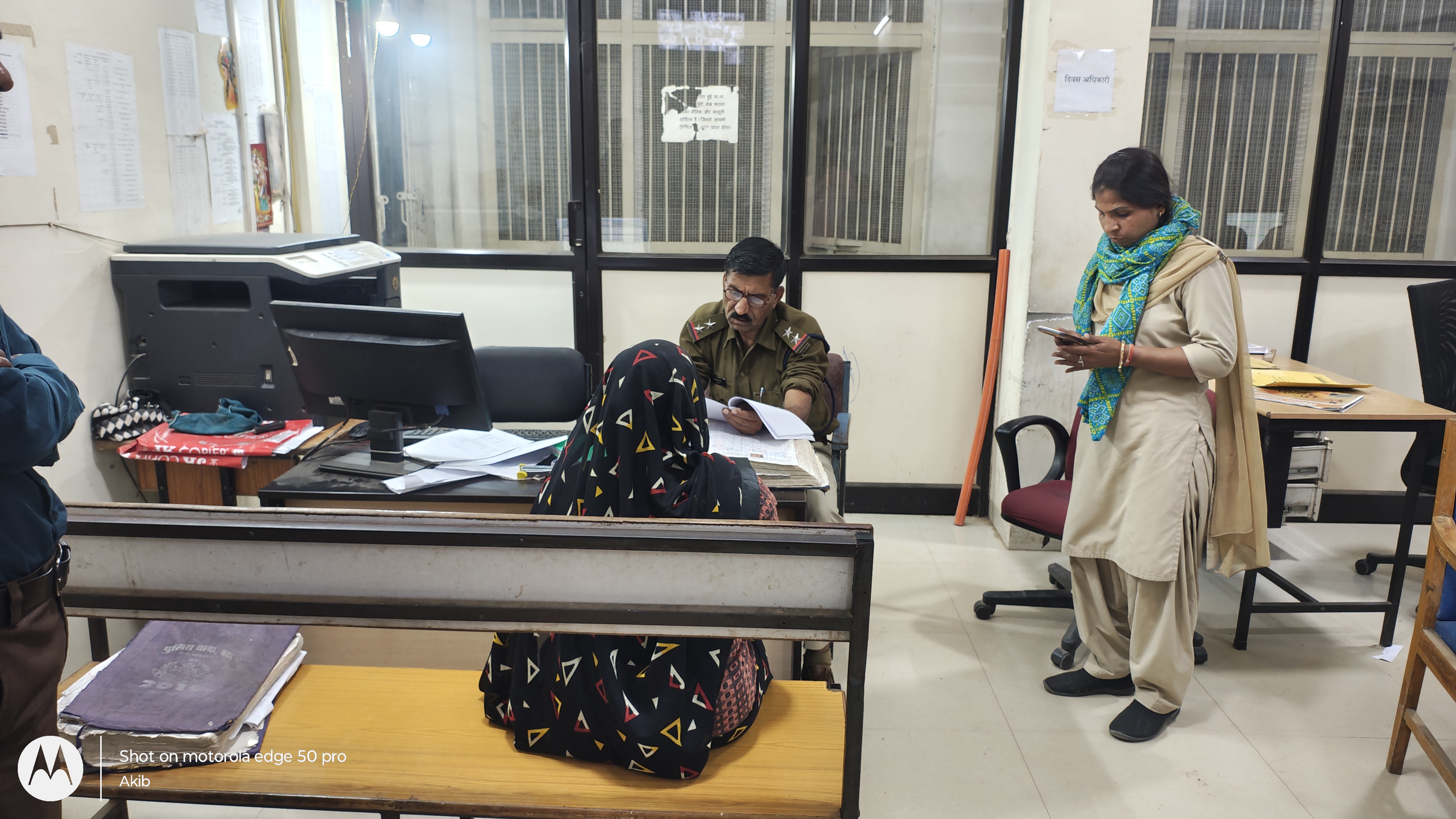 दमोह में बस मालिक ने महिला यात्री से की छेड़छाड़,पुलिस ने मामला दर्ज कर बस को किया जब्त