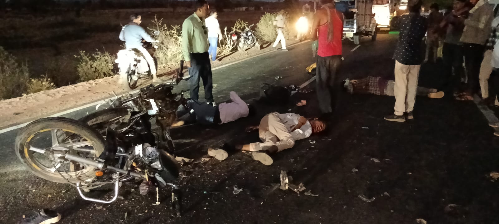 दमोह जबलपुर मार्ग पर दो बाइको की आपस में भिड़ंत, दो की मौत,दो गंभीर घायल जबलपुर रेफर