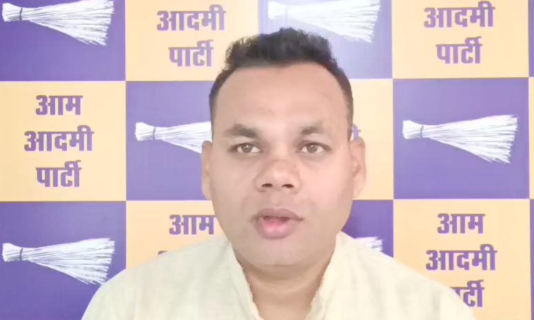 पिपलीनाका उज्जैन में मकान टूटने पर रमाकांत पटेल का मुख्यमंत्री पर हमला; रमाकांत बोले - सीएम का उद्देश्य लोगों की जमीन छीनों