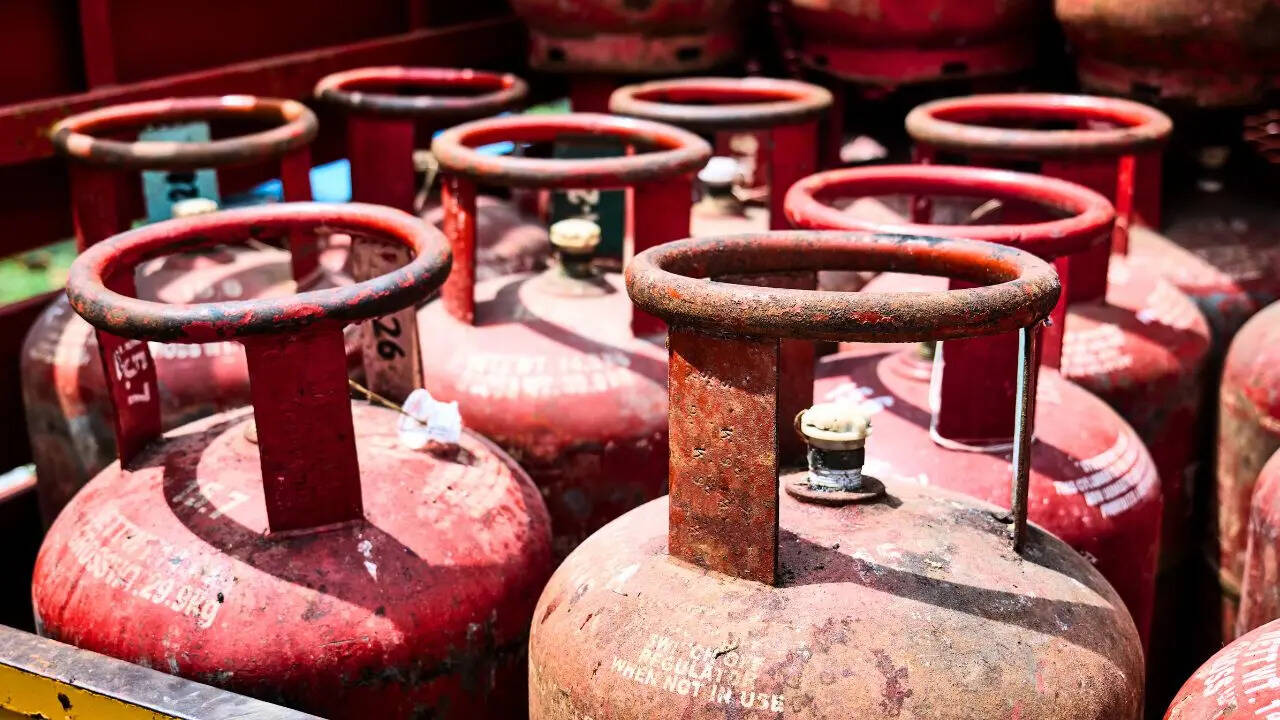 LPG : 15 जून तक नहीं कराई रिफिलिंग तो ब्लॉक हो जाएगी बुकिंग, नया नियम?