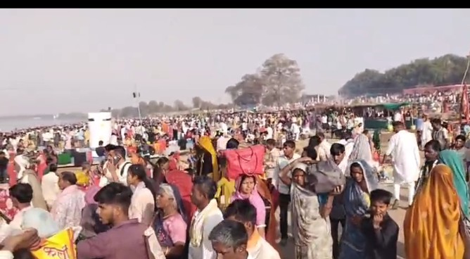 भूतडी अमावस्या पर आंवलीघाट में उमड़ा श्रद्धा का जन सैलाब