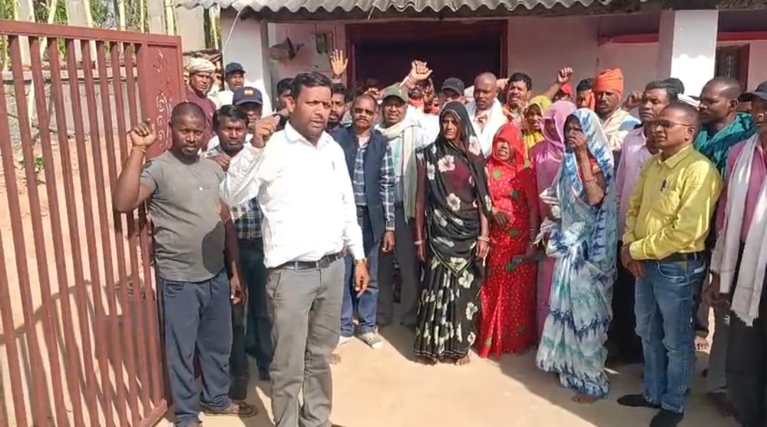 उमरिया: किसानों की समस्याओं पर गरमाया माहौल, हाईवे जाम की चेतावनी