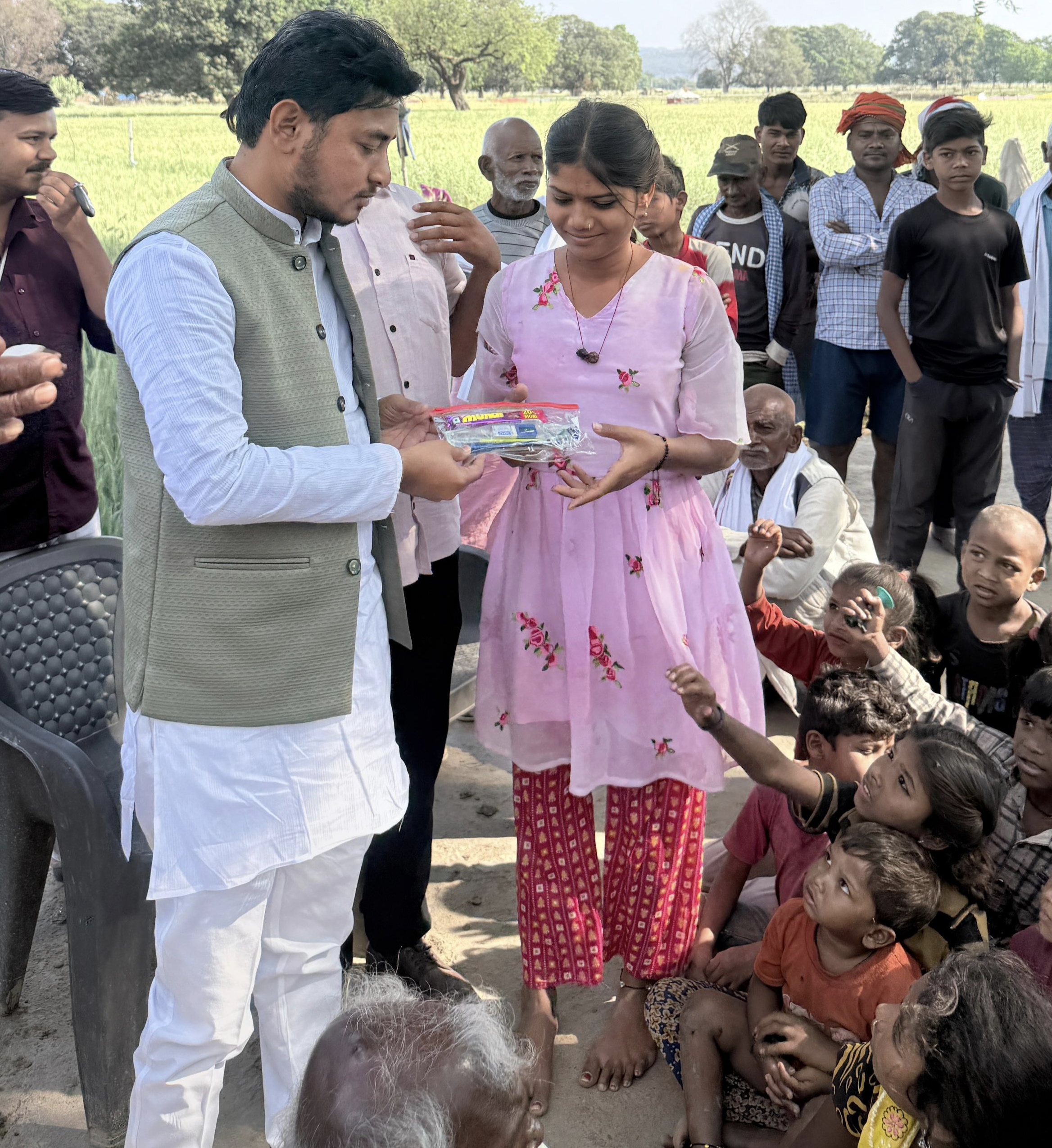 विधायक सिद्धार्थ तिवारी के जन्मदिन पर सामाजिक सेवा कार्यक्रम