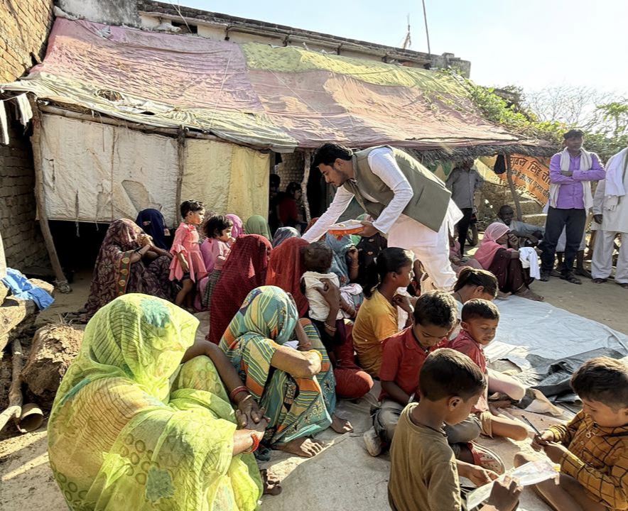विधायक सिद्धार्थ तिवारी के जन्मदिन पर सामाजिक सेवा कार्यक्रम