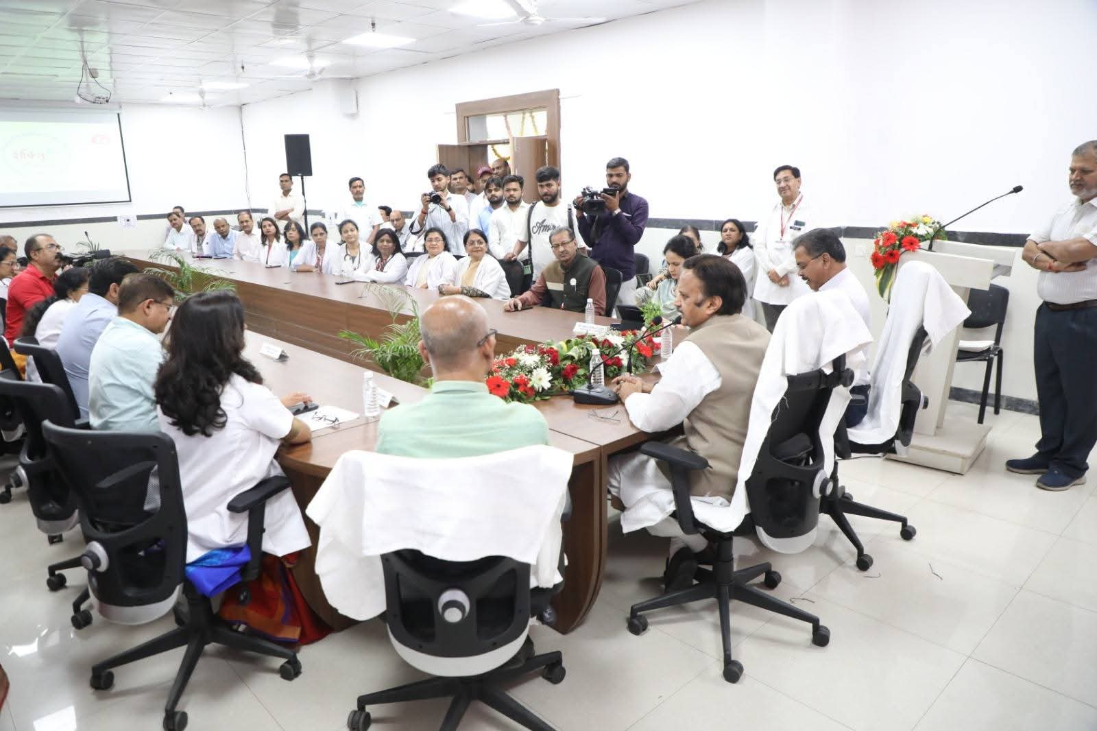 भोपाल में 'शक्ति केन्द्र-वन स्टॉप संपूर्ण महिला स्वास्थ्य केन्द्र' का शुभारंभ