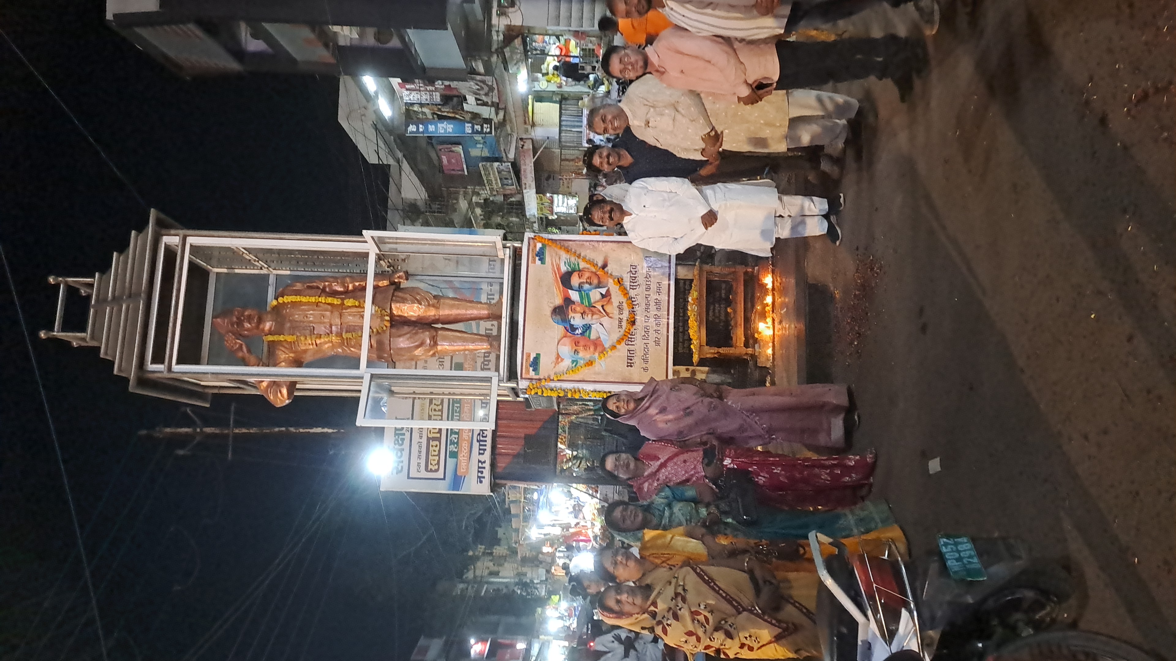 शहीद भगतसिंह, राजगुरु और सुखदेव जी को क्षेत्रीय विधायक एवं पिपरिया भाजपा कार्यकर्ताओं ने श्रद्धांजलि दी।