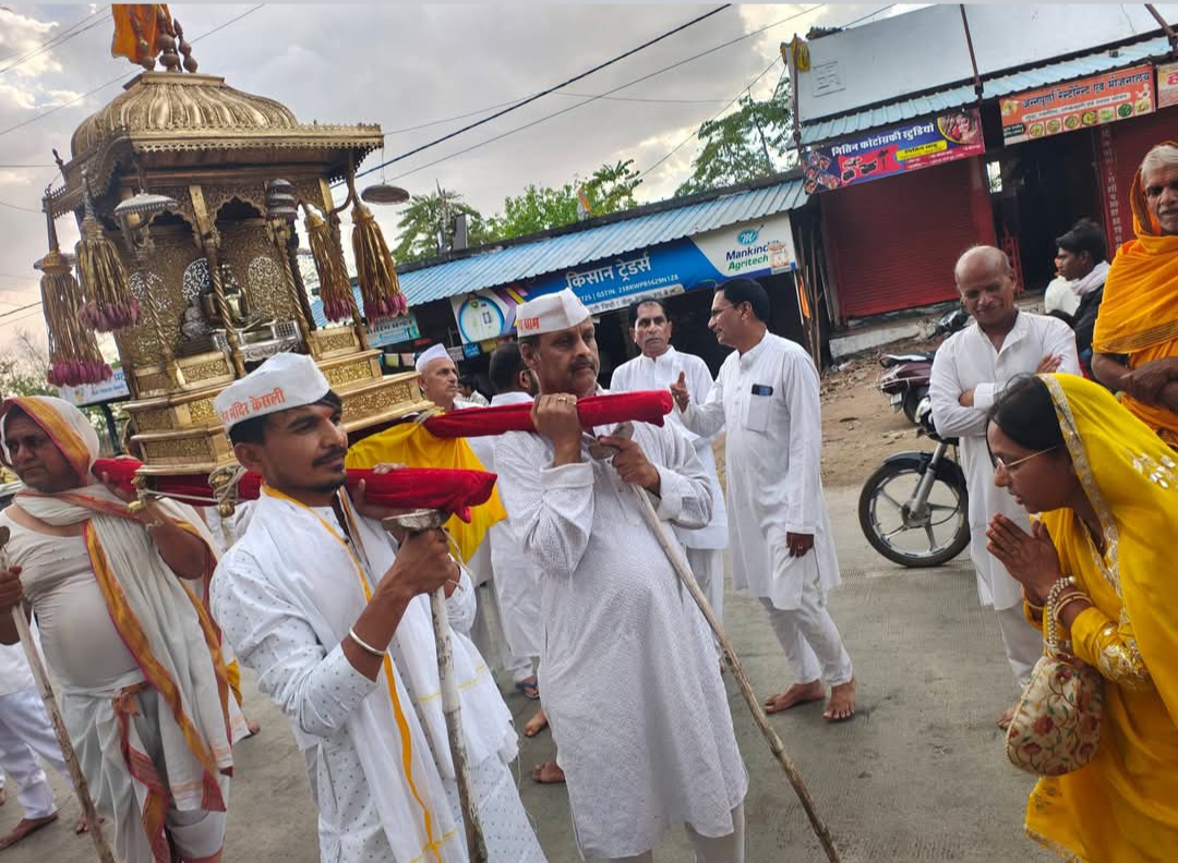 केसली में गूंजा 'त्रिशला नंदन वीर की जय', धूमधाम से मनाया गया भगवान महावीर का जन्म कल्याणक