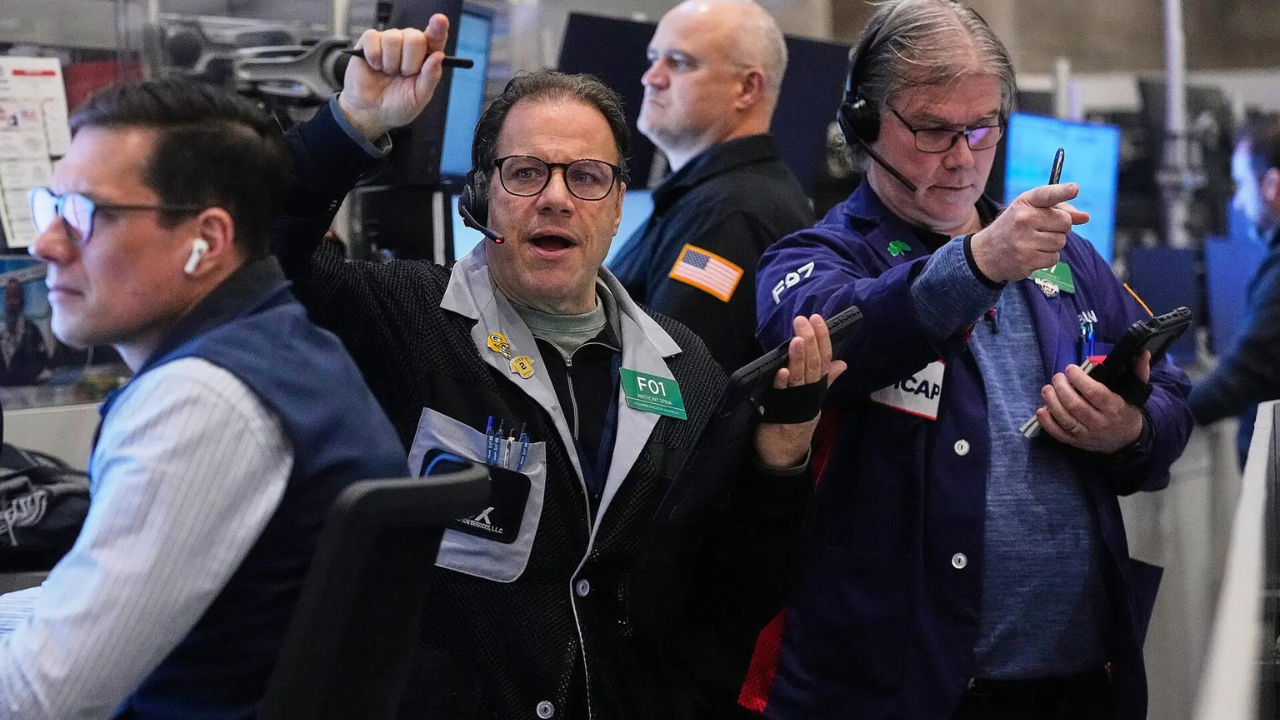 Wall Street Plummets Amid Surging Oil Prices as Trump Promises Intensified Actions Dow Jones and S and P 500 Decline