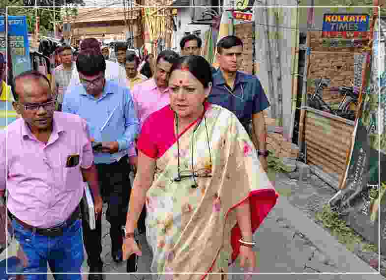 বর্ষার আগেই তৎপরতা, কৈখালি-হলদিরামে জল জমা রুখতে কড়া নির্দেশ পুরমন্ত্রী অগ্নিমিত্রার