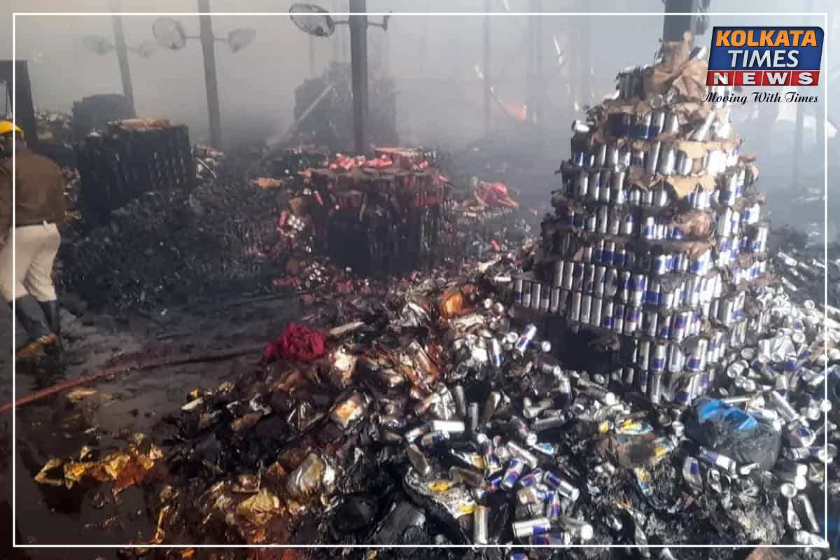 আনন্দপুর ট্র্যাজেডি: ছাইয়ের নীচে লুকিয়ে মৃত্যু! ২৫ জনের দেহাংশ উদ্ধার, গ্রেফতার ‘ওয়াও মোমো’ গোডাউনের ম্যানেজার-সহ ২ !