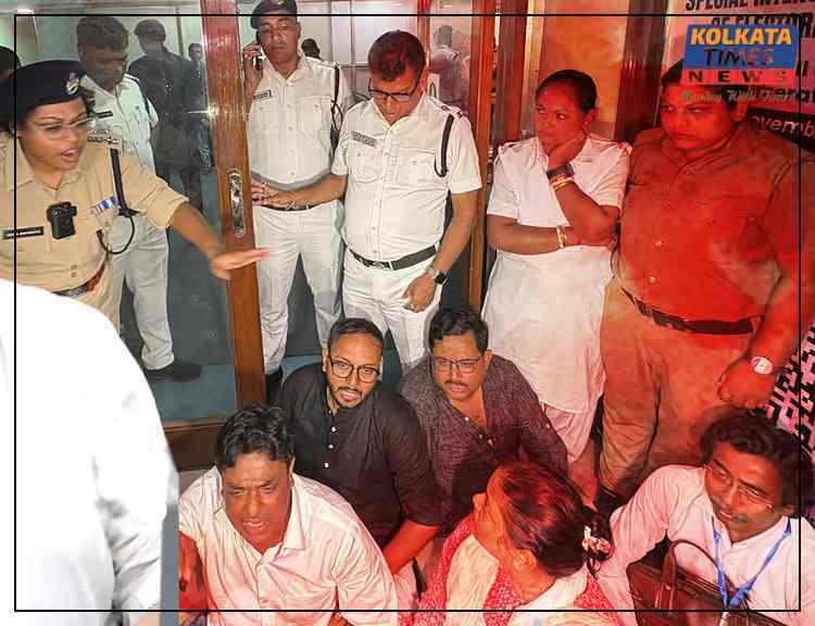 BLO-দের ‘হিরো’ বলেই সম্বোধন মুখ্য নির্বাচনী আধিকারিকের — ক্ষোভ প্রশমনে একাধিক আশ্বাস !