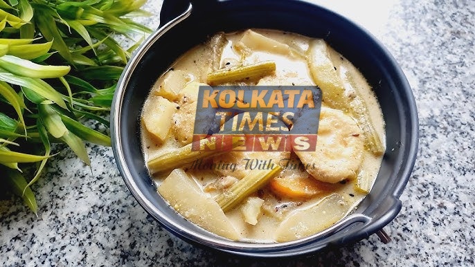 আহা! ধোয়া ওঠা ভাতে অনুষ্ঠান বাড়ির মত শুক্তো, রইলো রেসিপি !