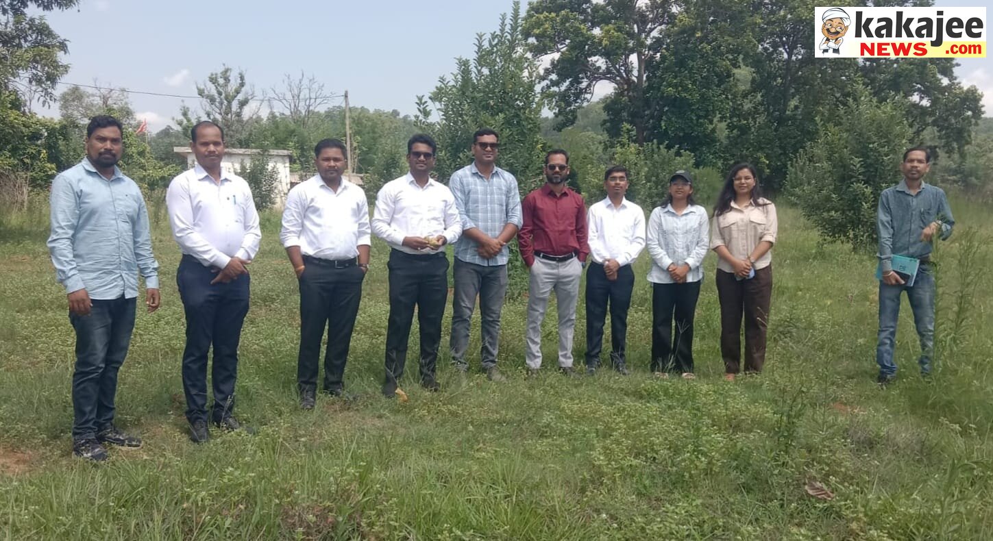 जशपुर पहुंचे 7 ट्रेनी डिप्टी कलेक्टर, सेव और नाशपाती की बागवानी, देख हुए अभिभूत  जशपुरनगर।