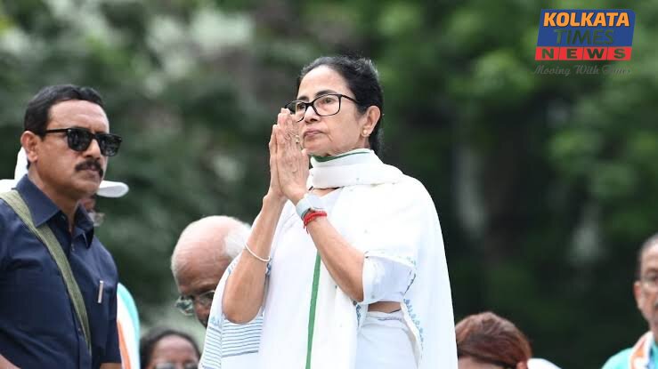 ‘কে ঋতব্রত? আমাদের কাছে তৃণমূল মানেই দিদি’— ২১ জুলাইয়ের আগে শহিদ পরিবারের আবেগঘন বার্তা !