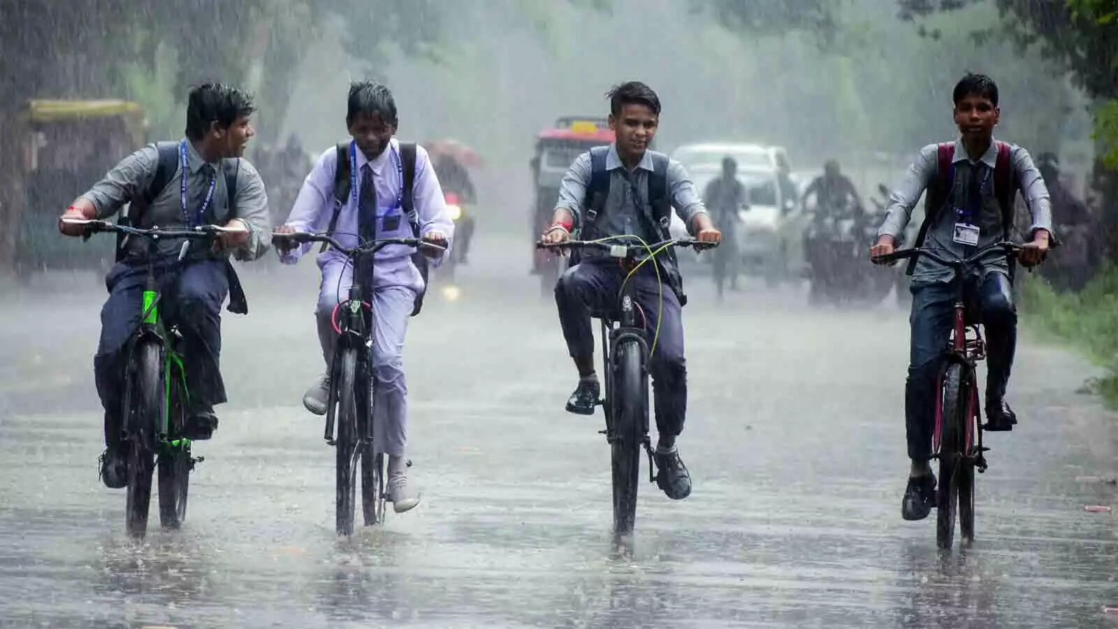 Jammu Kashmir Schools Closed Until July Due To Heavy Rain Warning In Himachal And Uttarakhand Officials Warn Residents To Stay Safe