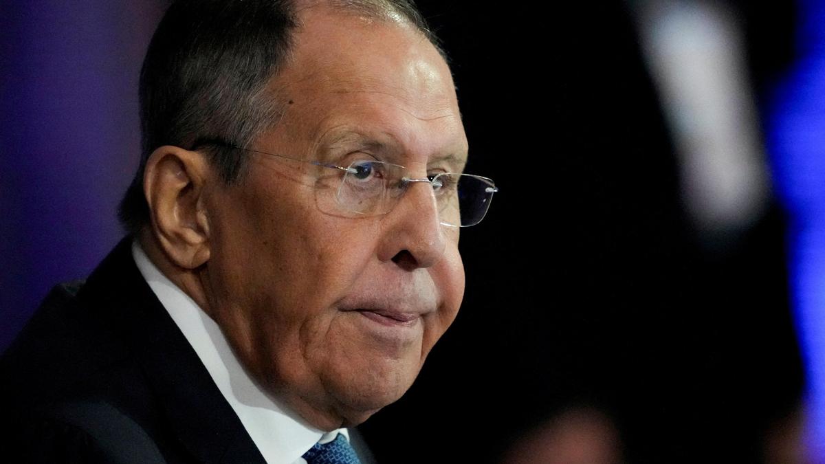 Russia Warns United States on Ukraine Arms Sales During Crucial Meeting in Manila Amid Heightened Global Diplomatic Tensions and Concerns