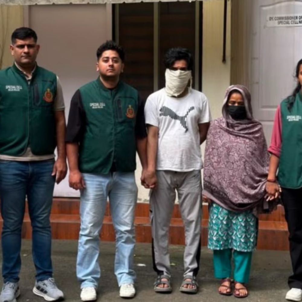 दिल्ली के जोड़े पर जासूसी का आरोप: पाकिस्तानी हैंडलर से संपर्क, दुबई के जरिए भेजे सिम कार्ड