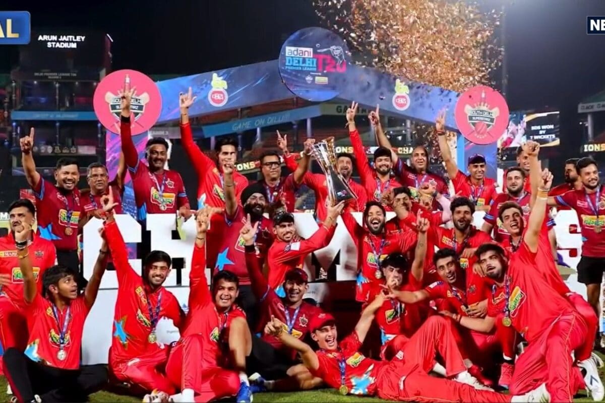 साउथ दिल्ली सुपरस्टार ने DPL 2026 में सेंट्रल दिल्ली को 7 विकेट से हराया