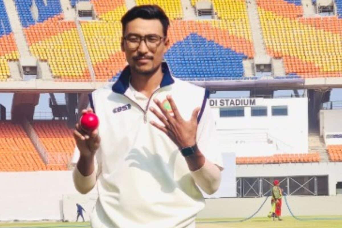 गुमनाम गेंदबाज के हाथों आउट हुए वैभव, बॉक्सिंग से जुड़े हैं बिश्वोरजीत कोंथौजम