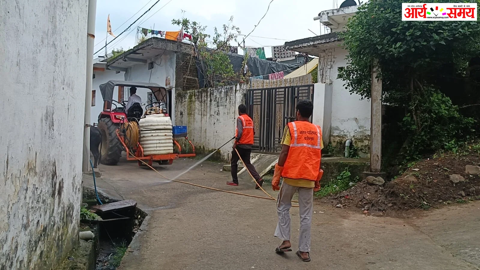 Jabalpur News: बरेला में विशेष स्वच्छता अभियान,मच्छरों के प्रकोप से बचाव के लिए वार्डों में कीटनाशक दवा का छिड़काव