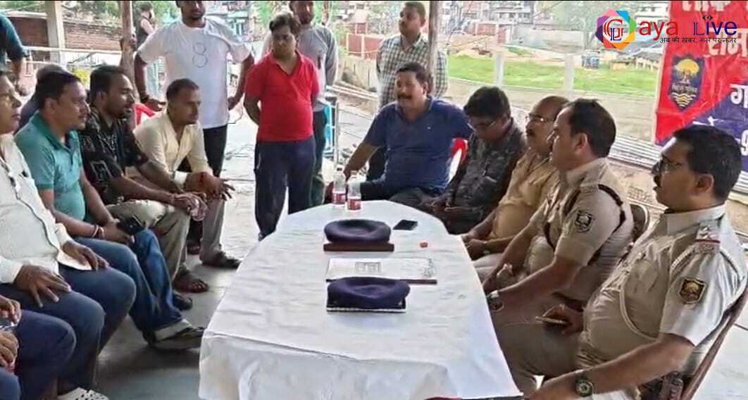 पुलिस और जनता के बीच संवाद को मजबूत करने के लिए रामपुर में लोक संवाद संगोष्ठी का आयोजन