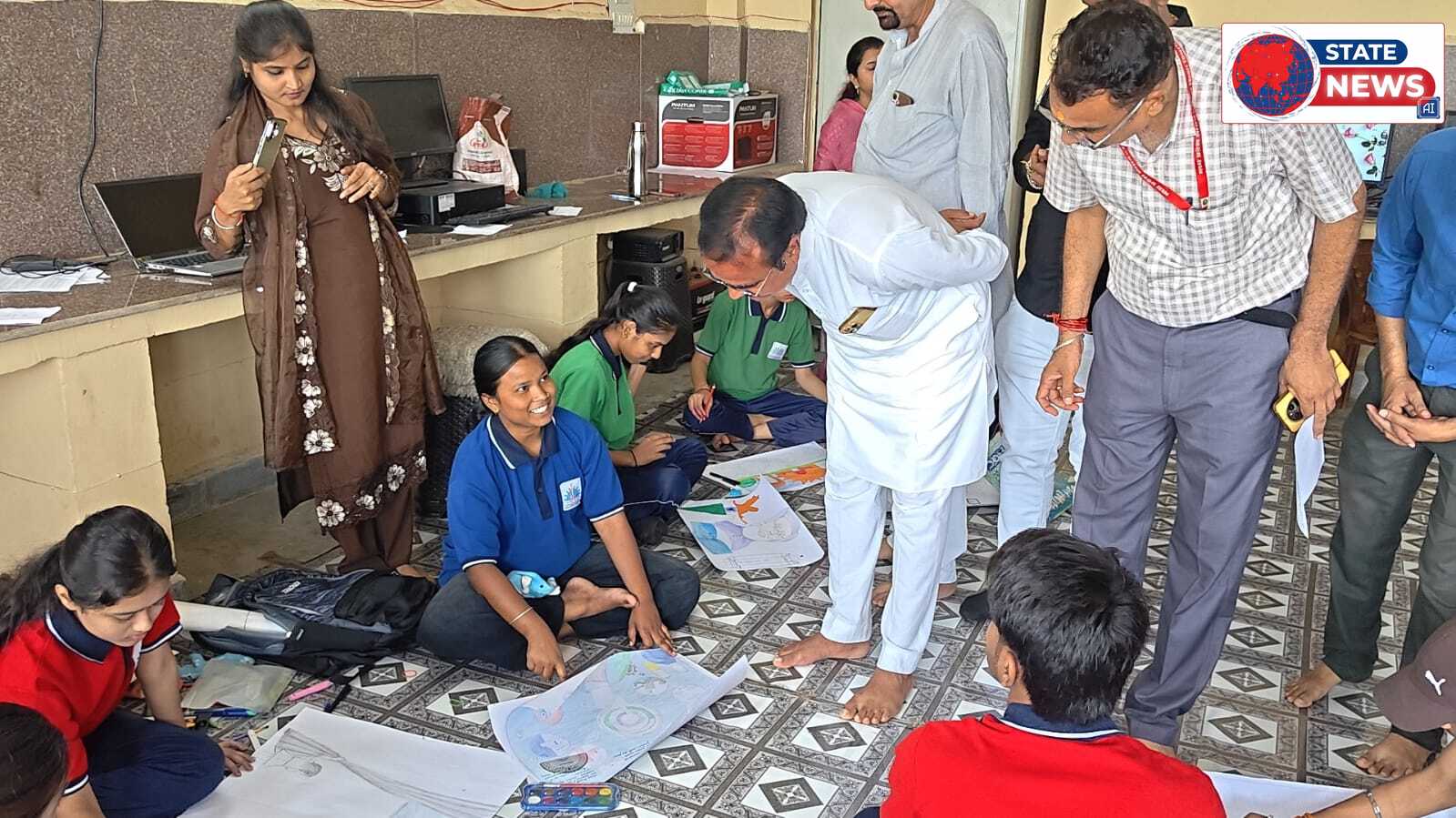 सेवा संकल्प अभियान के तहत मॉडल स्कूल में चित्रकला एवं भाषण प्रतियोगिता का आयोजन