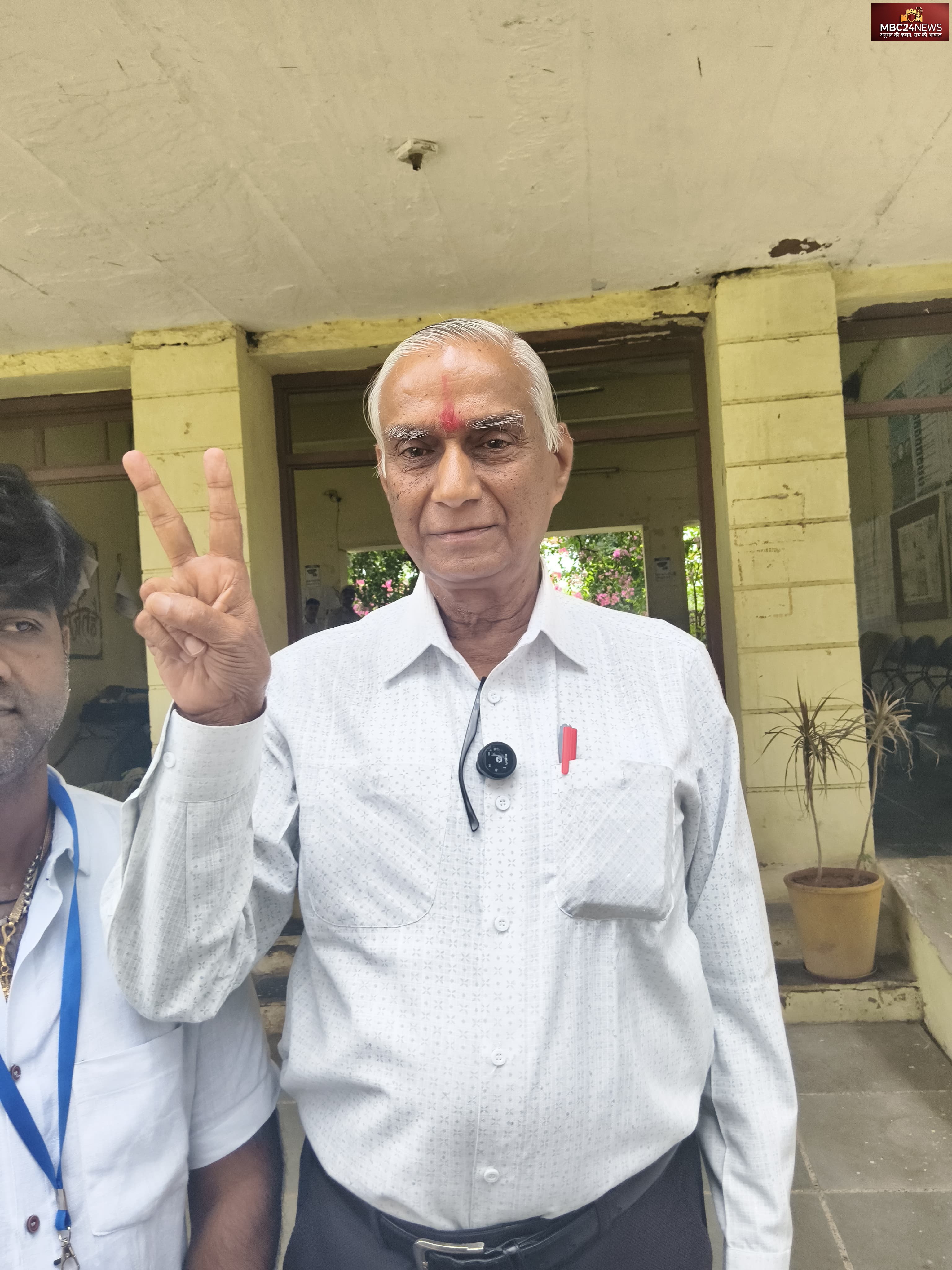भिंडर में कांग्रेस ने भाजपा में मारी  सेंध सुंदर लाल जैन बने पालिका अध्यक्ष, उदयपुर में पारस सिंघवी बने महापौर | उदयपुर जिले के 6 निकायों के चेयरमैन चुनाव रिजल्ट