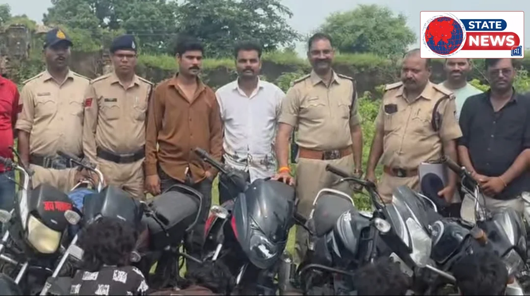 ⏺️ टीकमगढ़ पुलिस ने अंतर्राज्यीय मोटरसाइकिल चोर गिरोह का किया पर्दाफाश⏺️ 07 आरोपी गिरफ्तार, 09 चोरी की मोटरसाइकिल सहित करीब 3.90 लाख रुपये