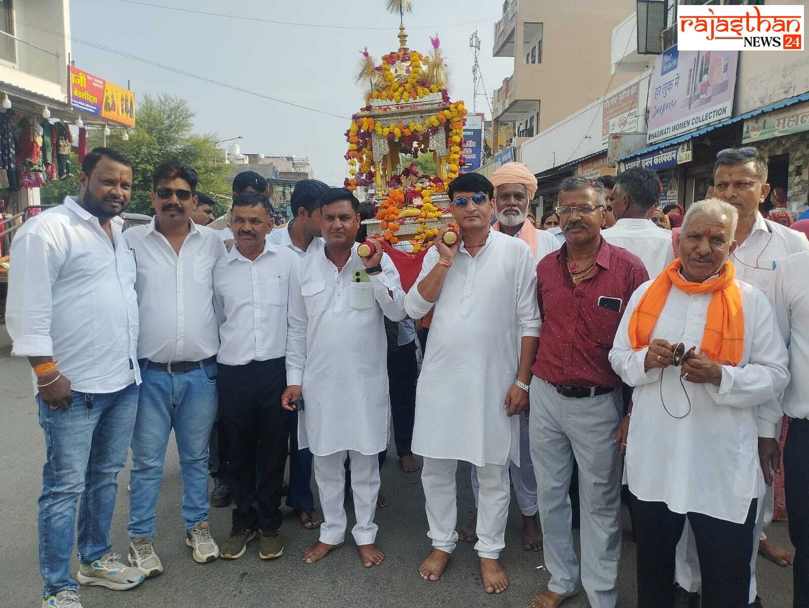 देवझुलनी एकादशी पर मेघवाल समाज 33 गाँव चोखला ने निकाली भव्य राम रेवाड़ी