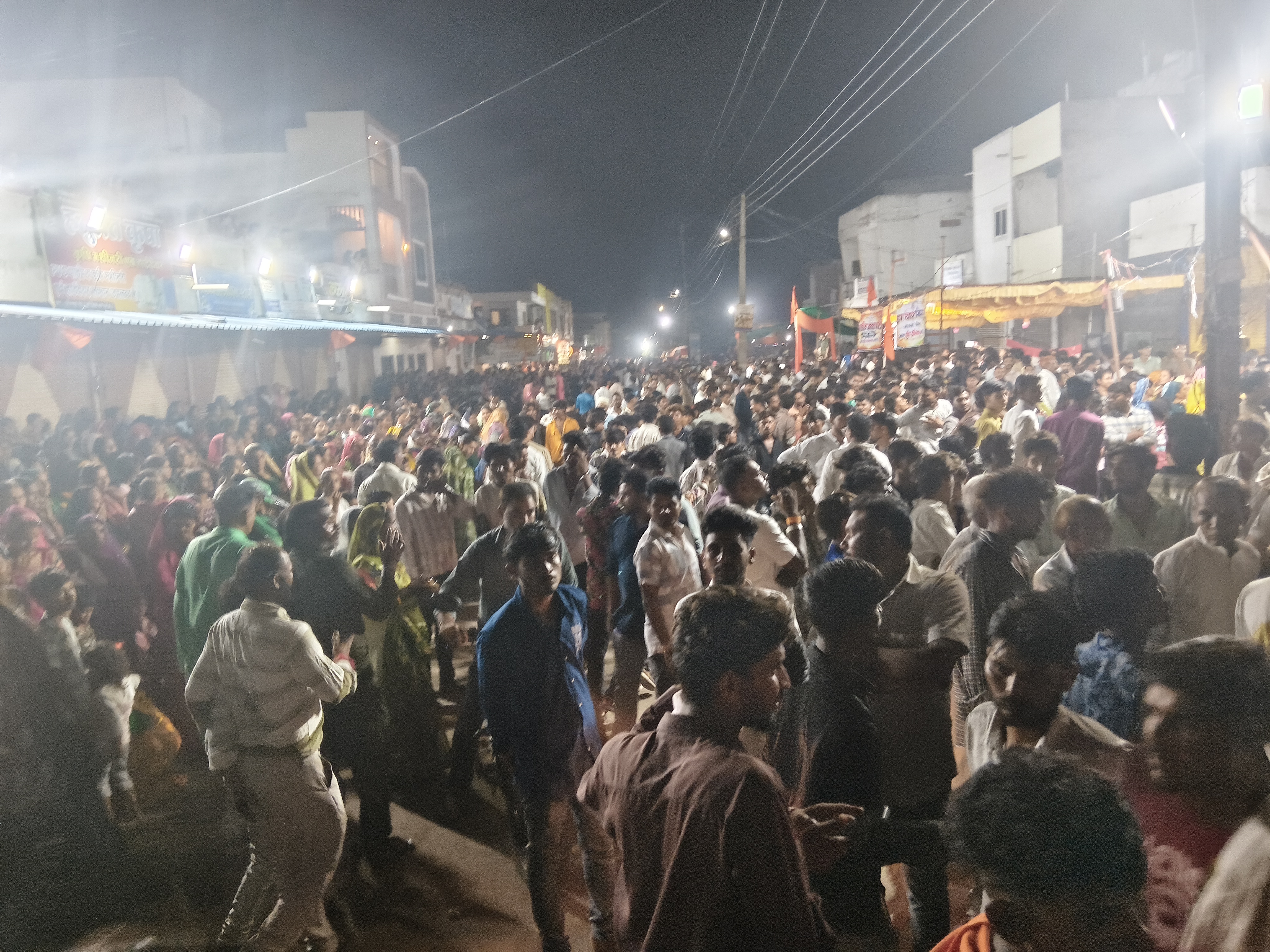 चलित झाकियां का निकला कारवां