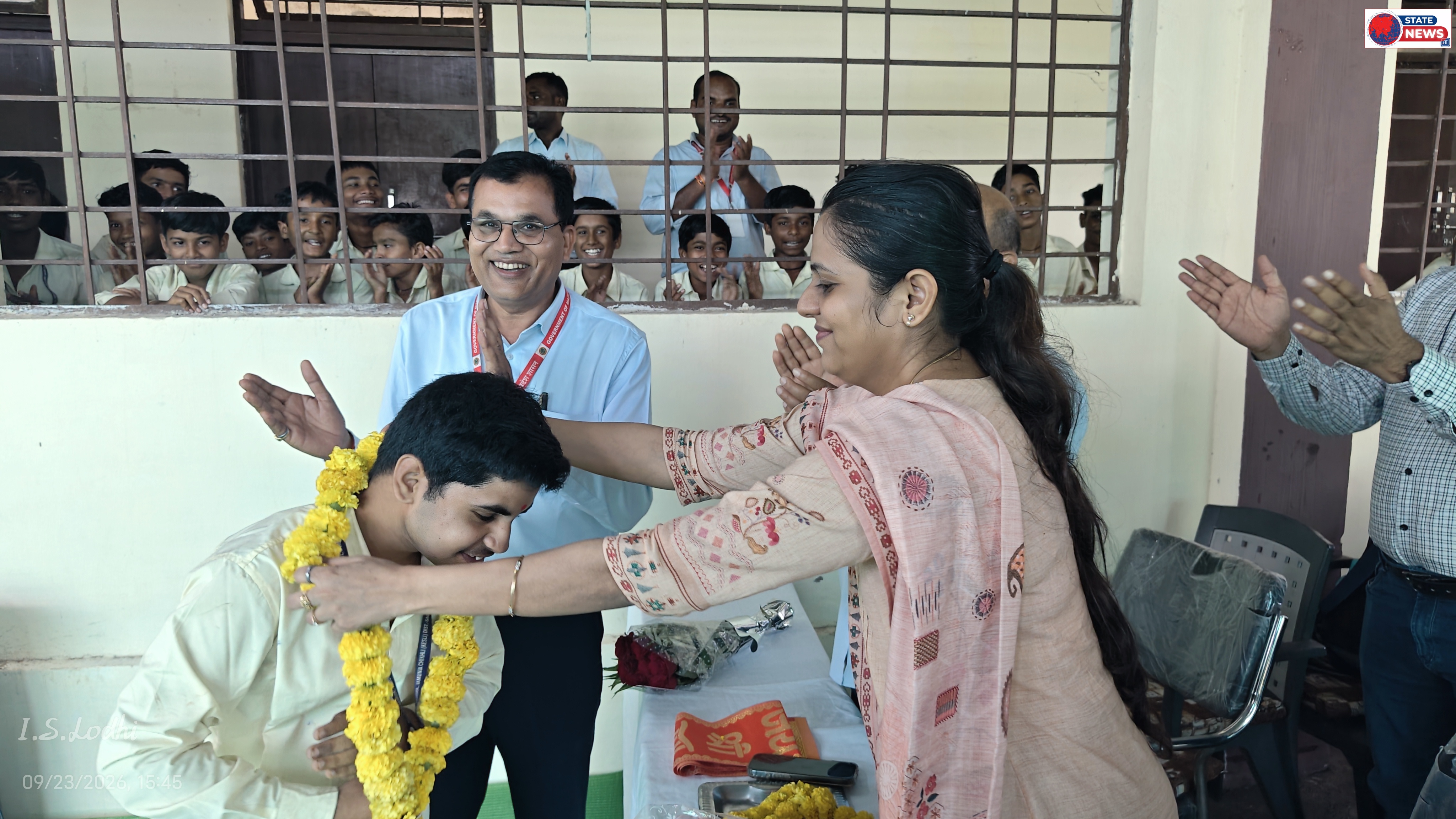 सेवा संकल्प अभियान: केसली तहसील के जमुनिया चिखली स्कूल में बच्चों की प्रतिभा का दिखा अनोखा रंग; सोलर मॉडल व ब्लड टेस्ट ने खींचा सबका ध्यान