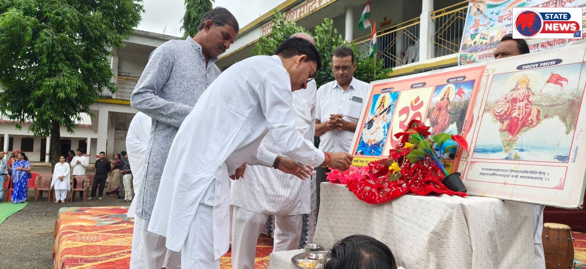 राष्ट्रगीत "वंदे मातरम" के 150 वर्ष पूर्ण होने पर सरस्वती शिशु मंदिर केसली और टड़ा में भव्य सामूहिक गायन का आयोजन
