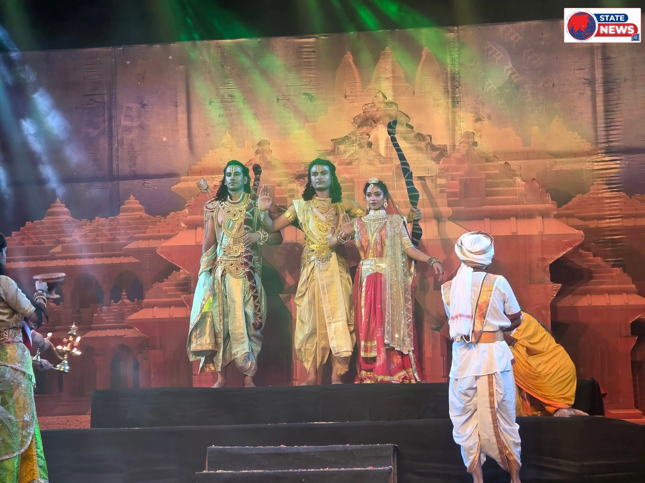 बल्देवगढ़ में भव्य पाँच दिवसीय श्रीरामलीला उत्सव का आयोजन मध्य प्रदेश शासन, संस्कृति विभाग के तत्वावधान में ऐतिहासिक बलदाऊ जी मंदिर प्रांगण(