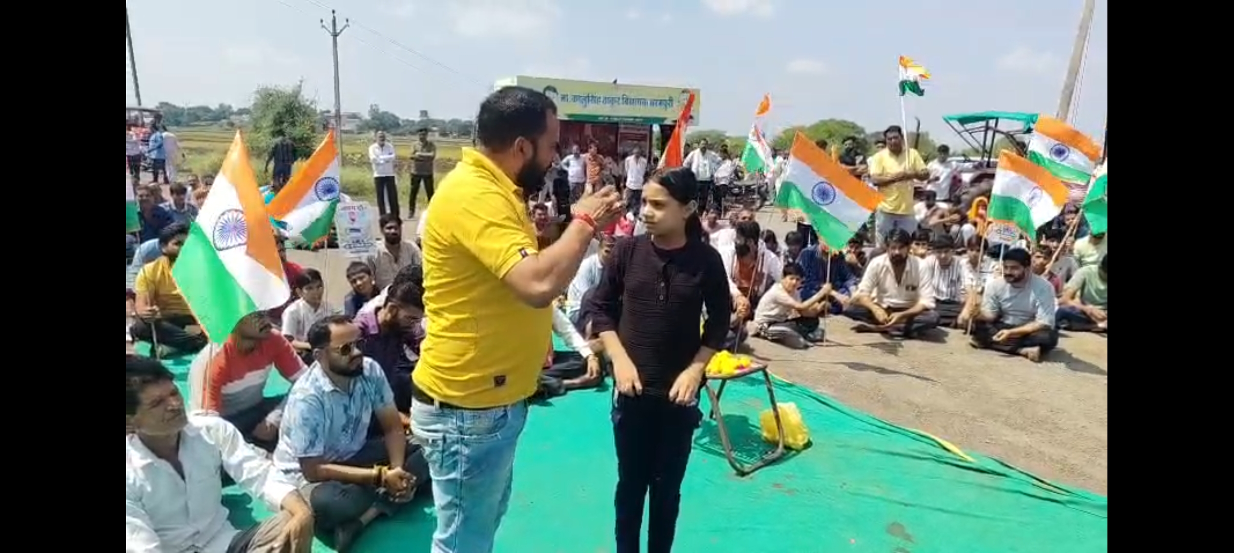 नवीन की मौत का आक्रोस
