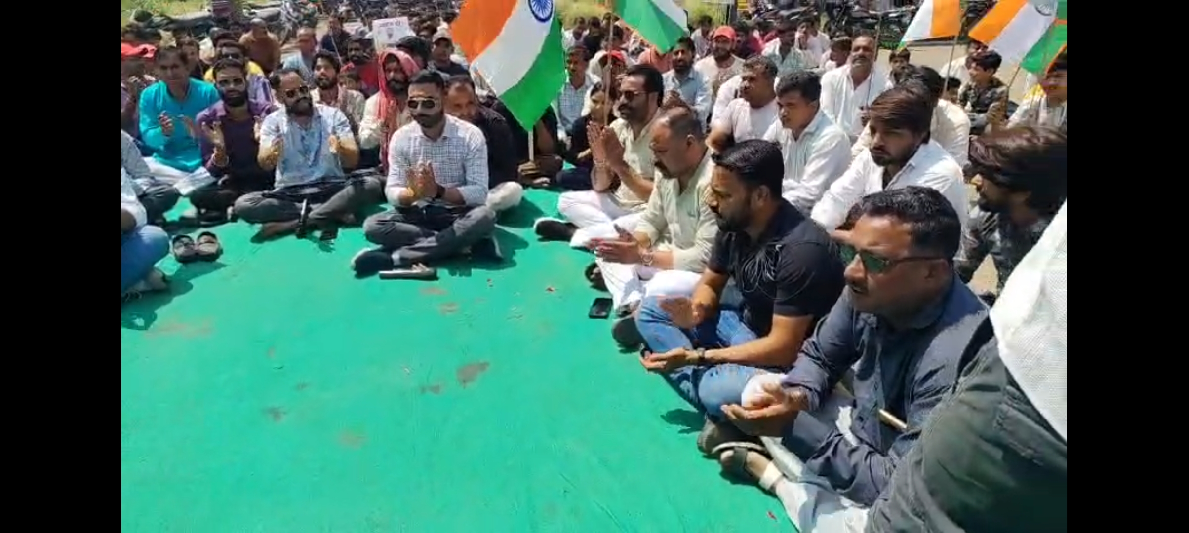 नवीन की मौत का आक्रोस