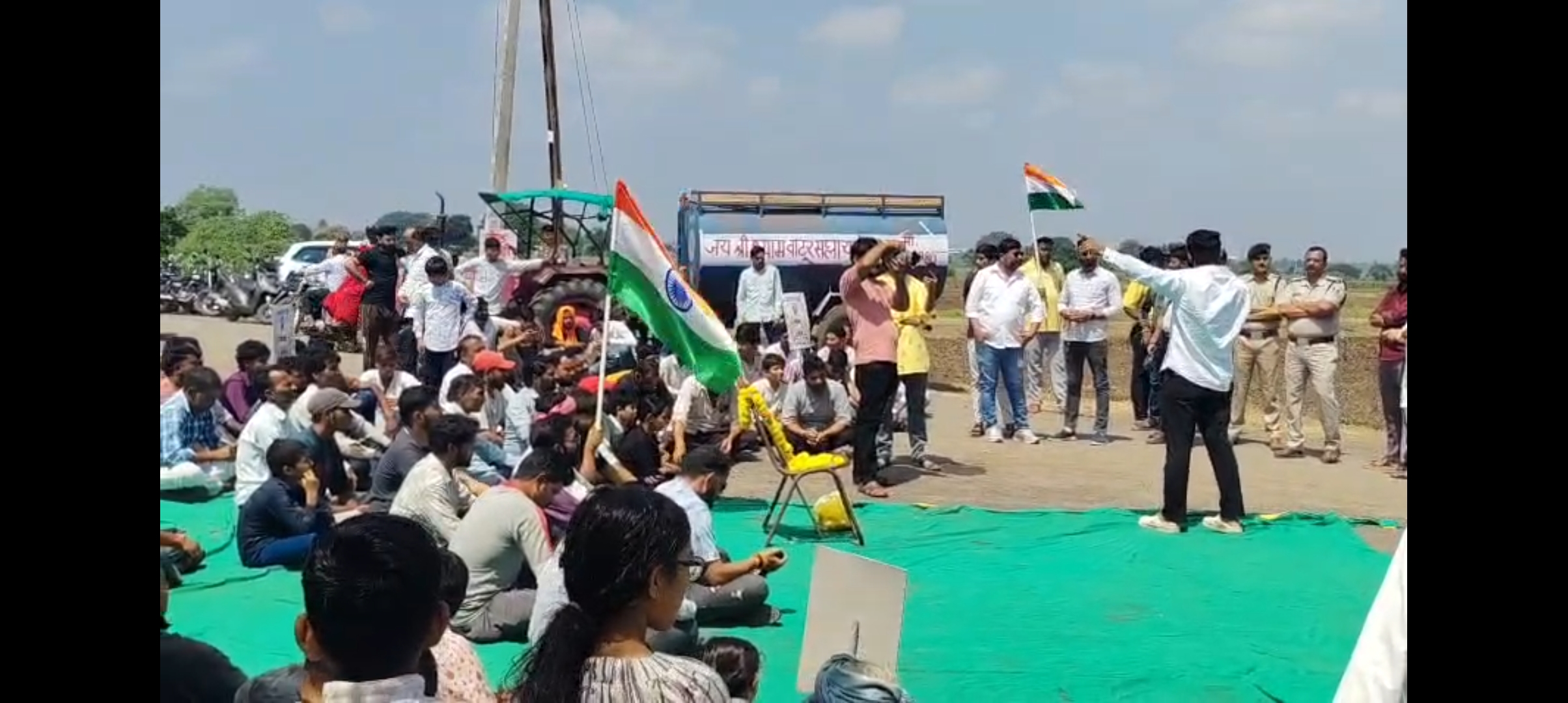 नवीन की मौत का आक्रोस