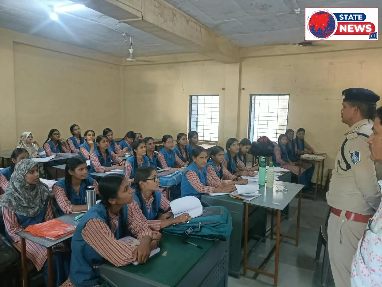 सड़क सुरक्षा की पाठशाला, विद्यार्थियों को यातायात नियमों का पाठ