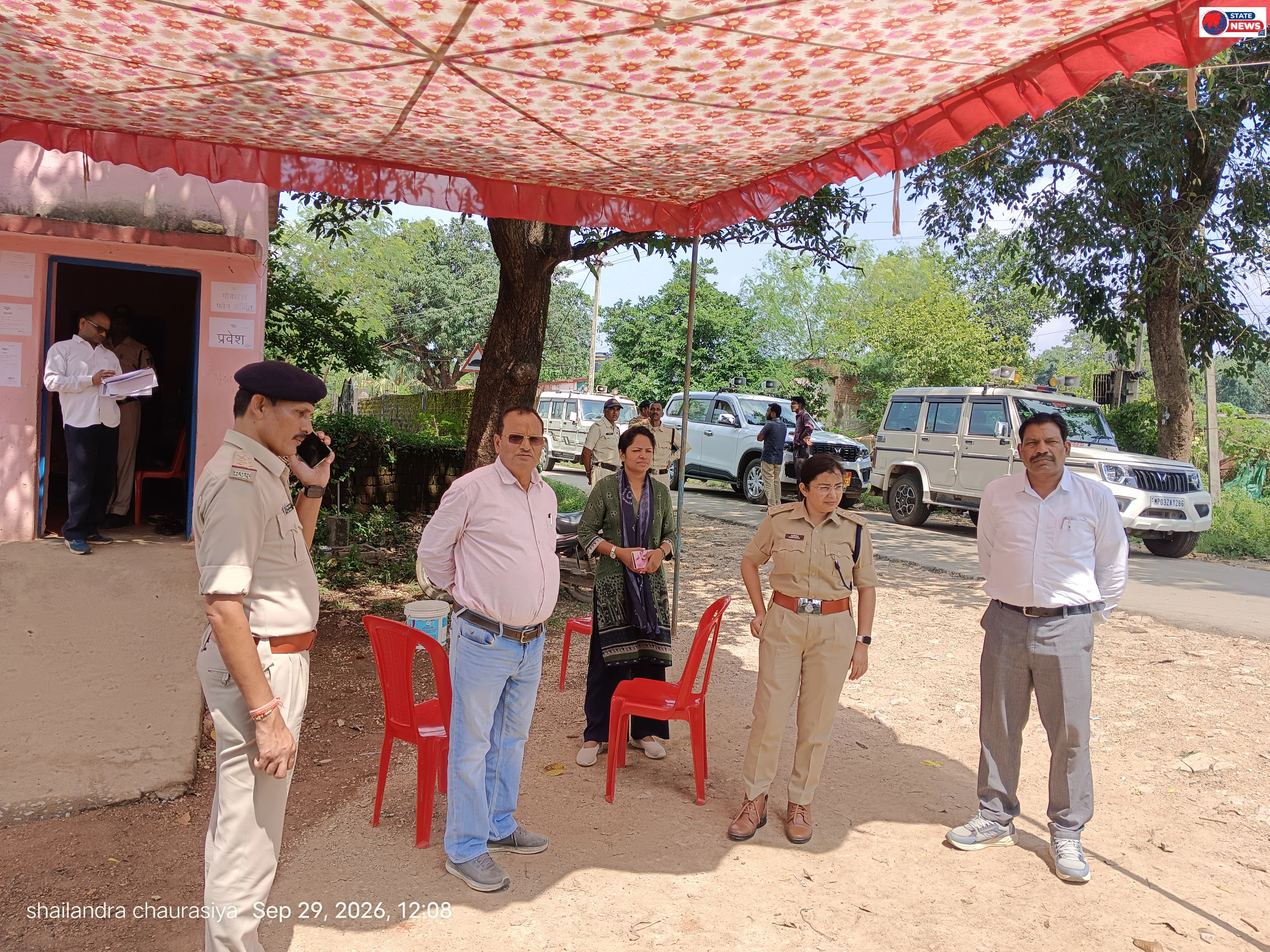 ग्यारह मतदान केन्द्रों में 58 प्रतिशत मतदान, महिलाओं ने 61 प्रतिशत एवं पुरुष 55 किये मतदान प्रतिशत 