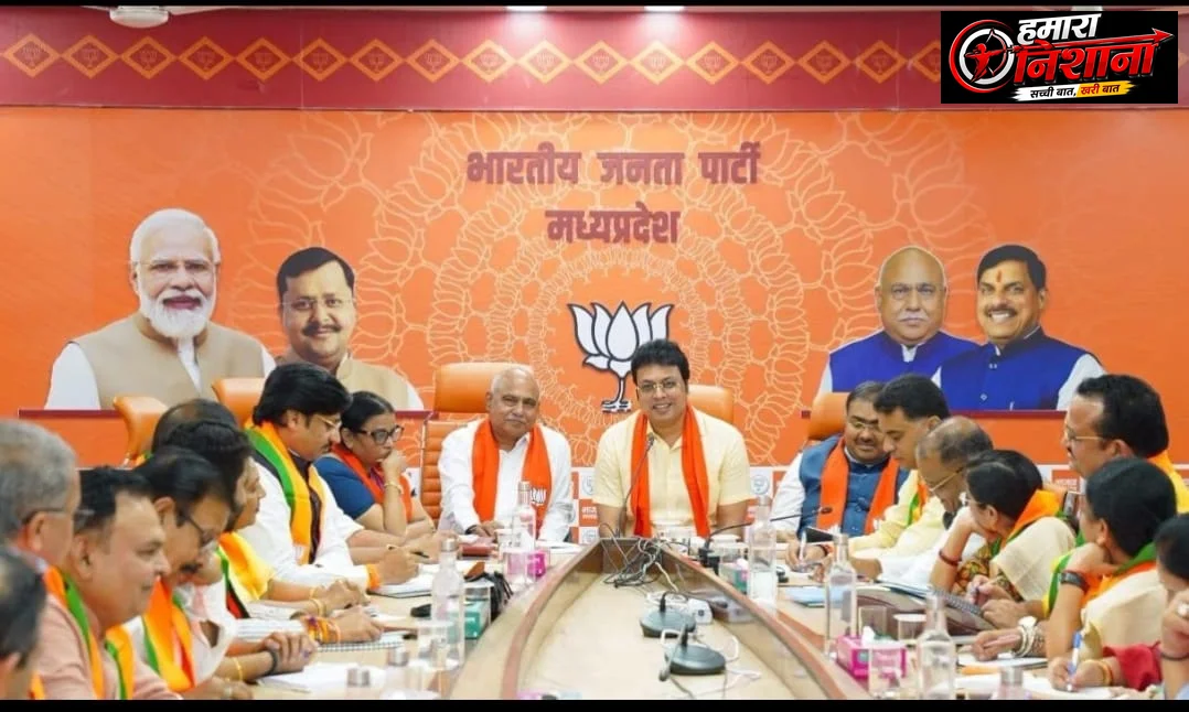 भाजपा में "सब चंगा" की कहानी पर  दिल्ली की नजर,  तीन महीने में गुटबाजी खत्म करने का फरमान 