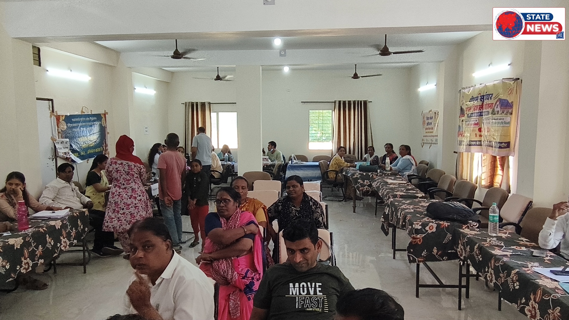 नेपानगर में सेवा सेतु अभियान के शिविर की जानकारी नहीं मिलने पर नगर पालिका उपाध्यक्ष सरला प्रवीण काटकर ने सीएमओ को लगाई फटकार