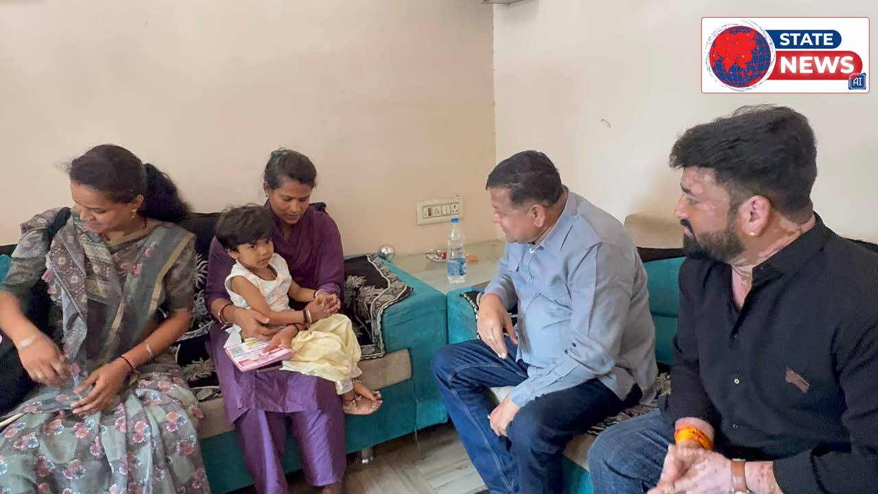 नन्ही अनिका के इलाज के  लिए आगे आए महेश पटेल...बड़ी आर्थिक मदद की घोषणा की 