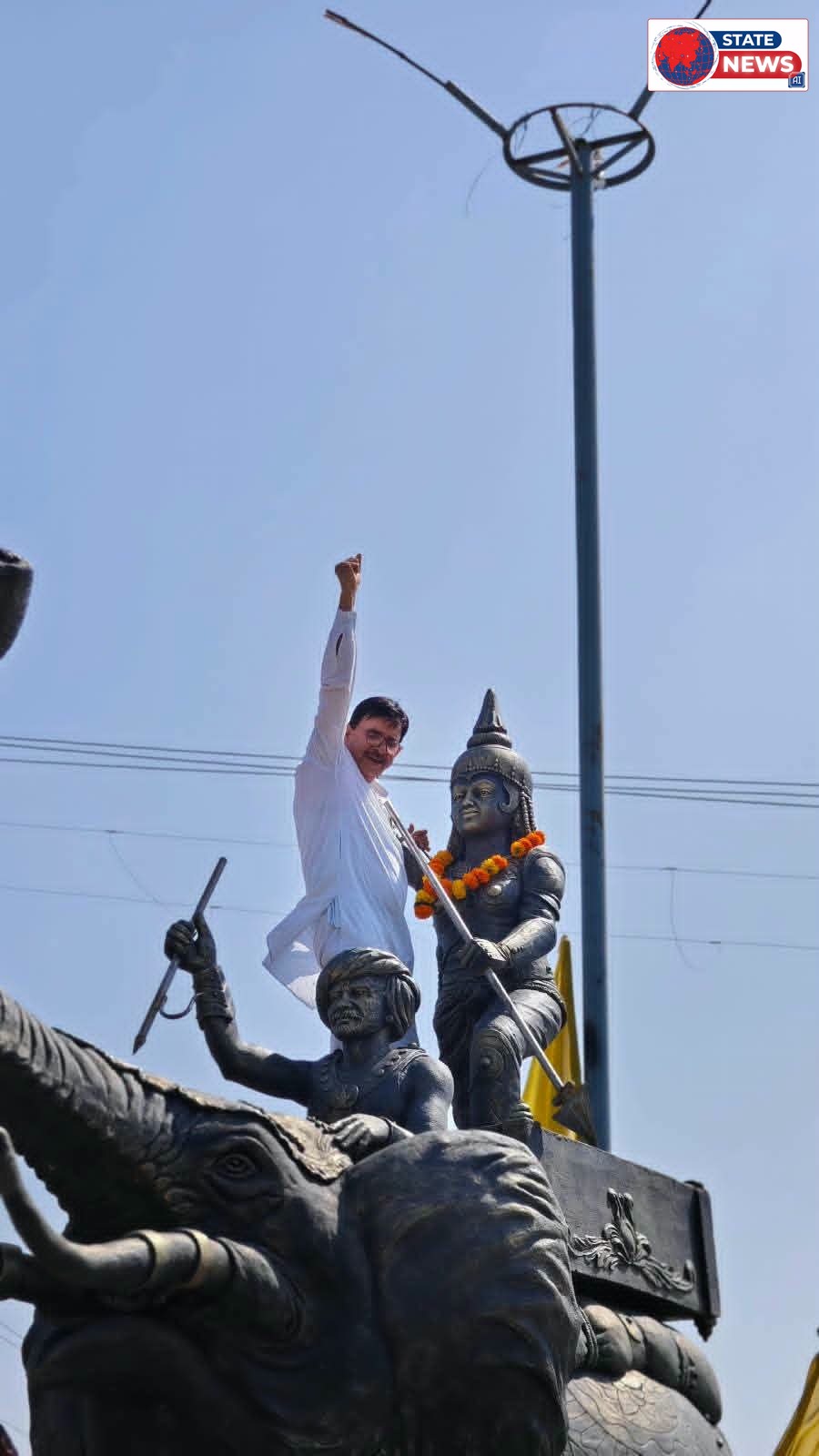 केसली के सहजपुर तिराहा पर महान वीरांगना रानी दुर्गावती की जयंती धूमधाम से मनाई गई, विधायक बृजबिहारी पटेरिया सहित कई दिग्गज रहे मौजूद